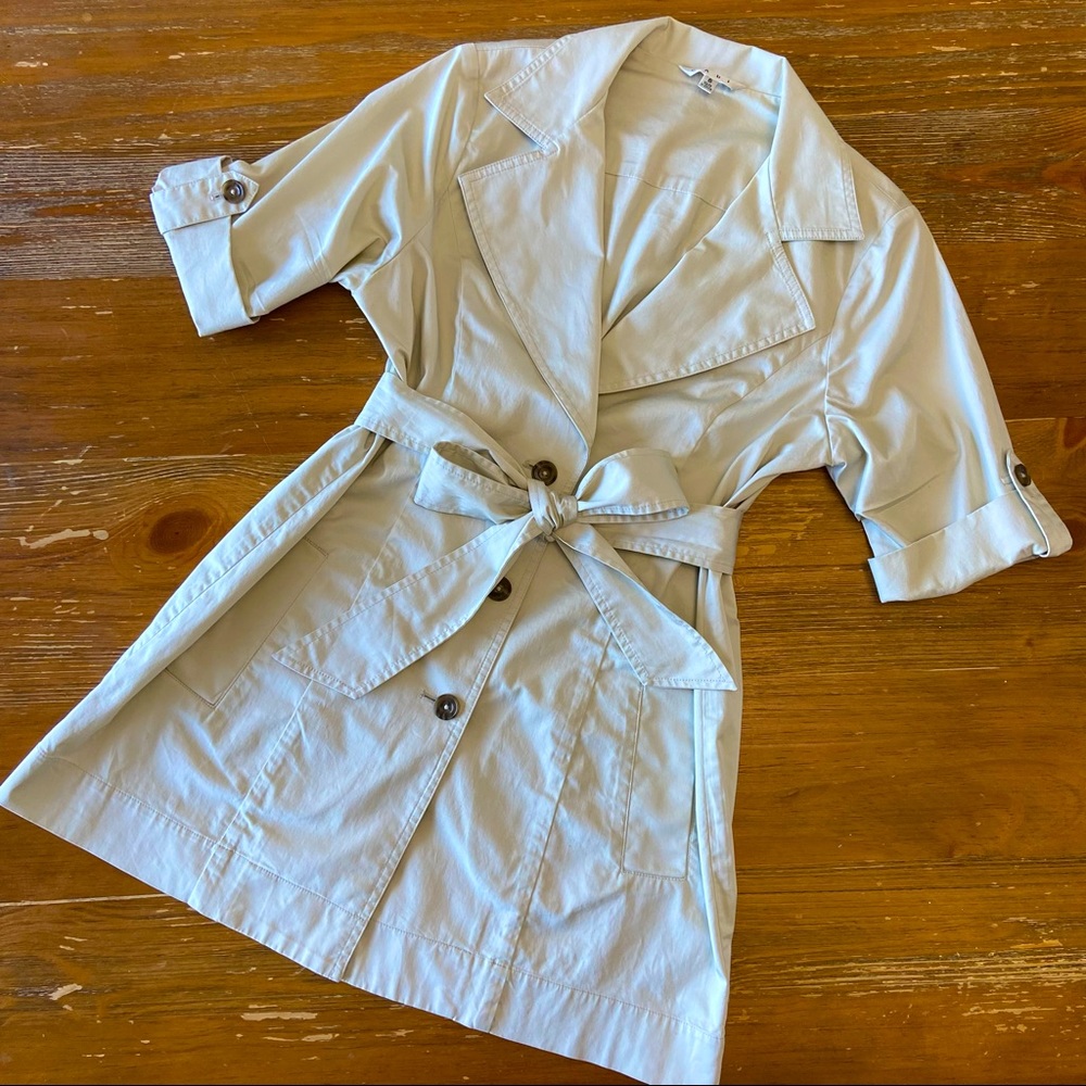 CAbi Khaki Button-up Double-breasted Tunic with Cuffed Arms Size 6